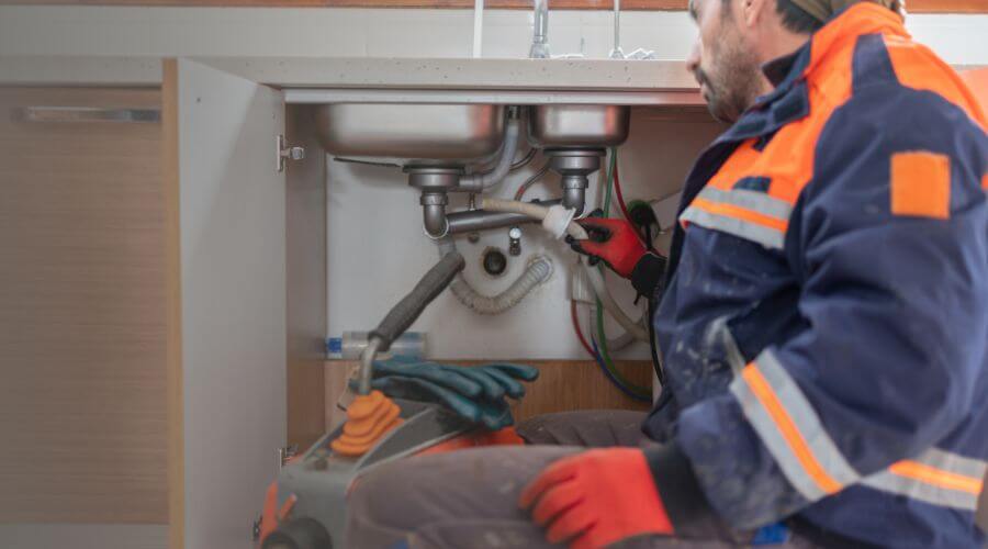 Commercial Slab Leak Plumbing in Bronson, FL